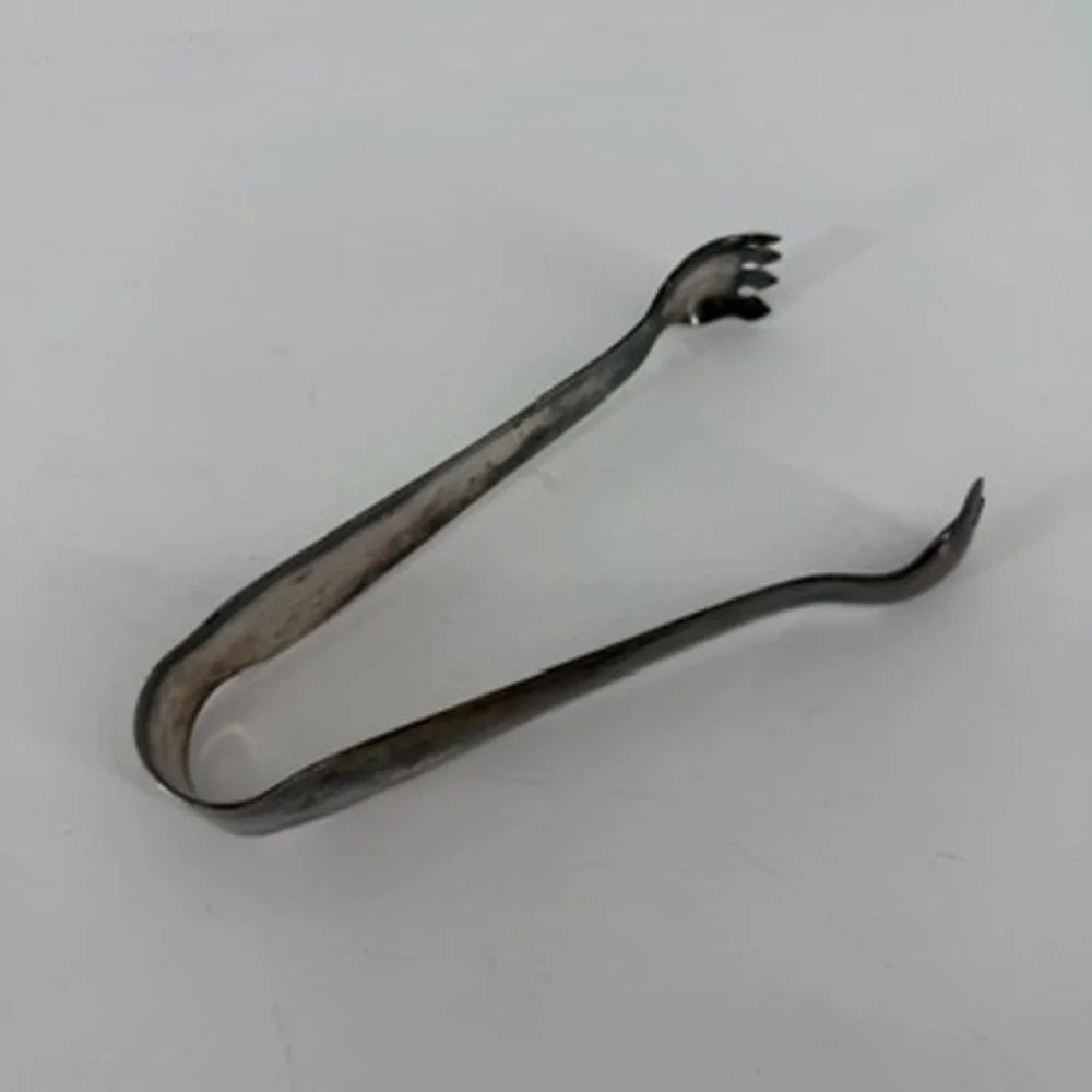 Vintage Silver Plated Sugar Pickle Tongs Claw End Serving Utensil 6 Inch Patina
